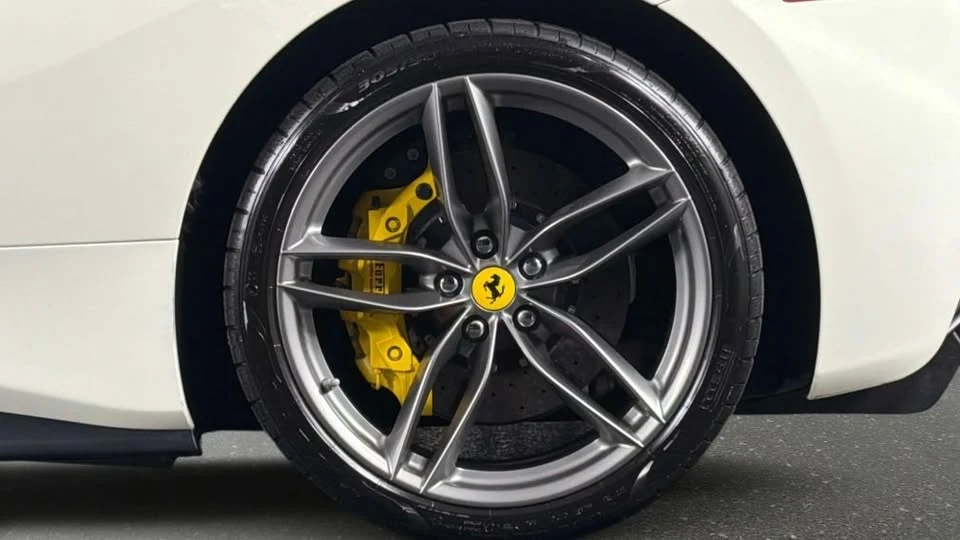 2019 Ferrari 488 GTB - Image 10 of 20