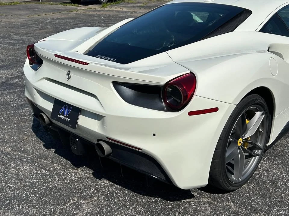 2019 Ferrari 488 GTB - Image 17 of 20