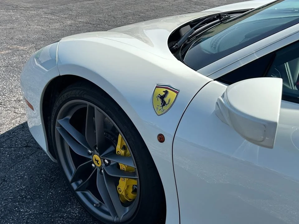 2019 Ferrari 488 GTB - Image 19 of 20