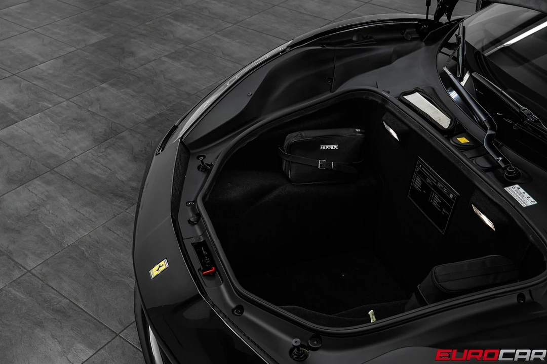 2019 Ferrari 488 GTB - Image 10 of 31