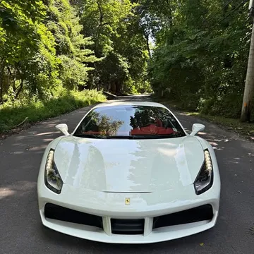 2019 Ferrari 488 GTB Coupe