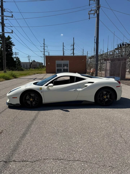 2019 Ferrari 488 GTB - Image 8 of 16