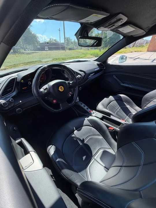 2019 Ferrari 488 GTB - Image 13 of 16