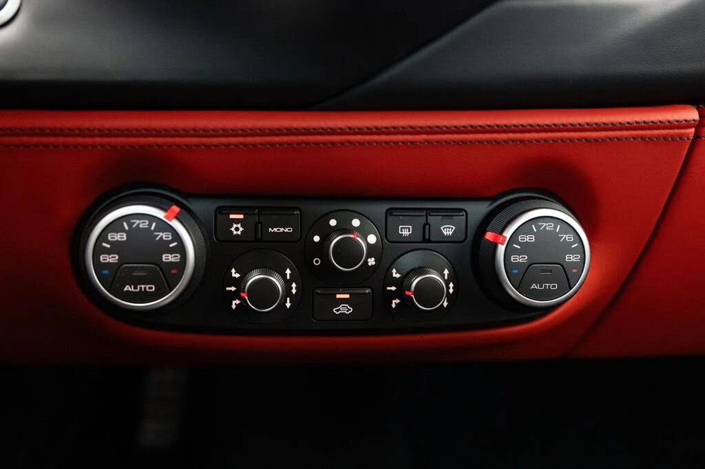 2019 Ferrari 488 GTB - Image 31 of 31