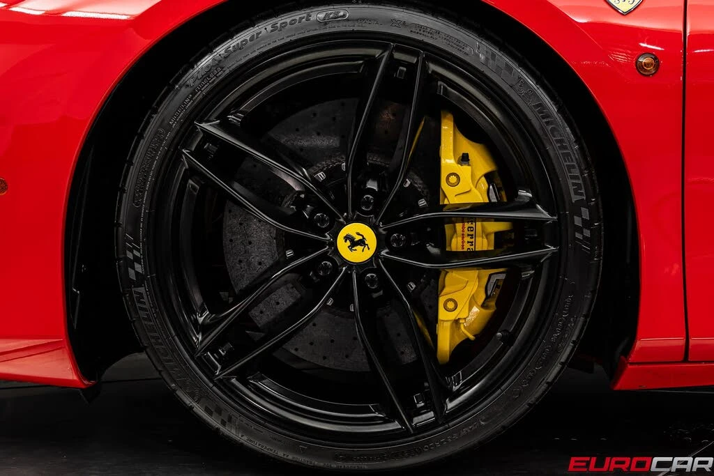 2019 Ferrari 488 GTB - Image 24 of 31