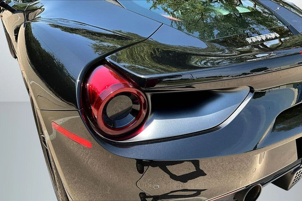 2019 Ferrari 488 GTB - Image 20 of 30