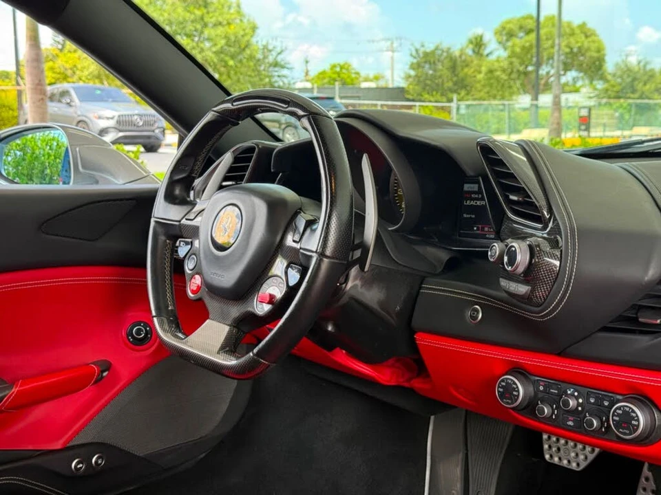 2019 Ferrari 488 GTB - Image 23 of 31