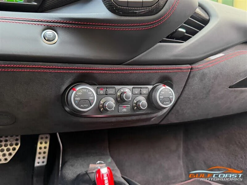 2019 Ferrari 488 GTB - Image 17 of 31