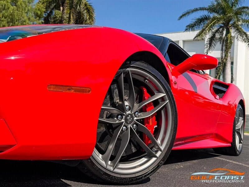 2019 Ferrari 488 GTB - Image 11 of 31