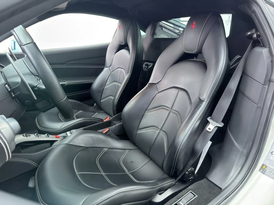 2019 Ferrari 488 GTB - Image 28 of 31