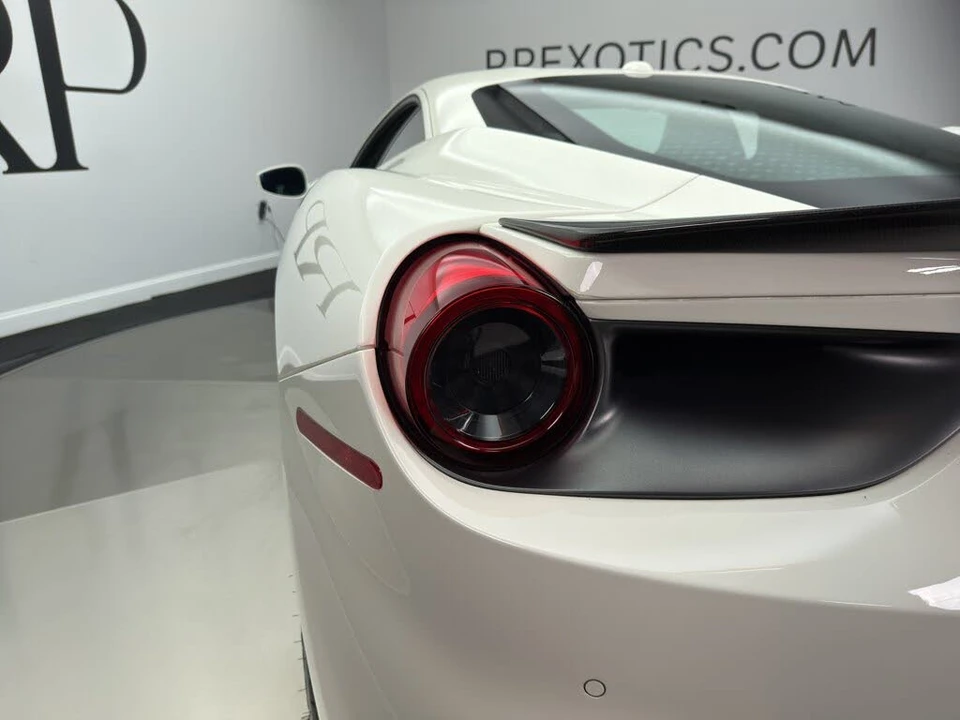 2019 Ferrari 488 GTB - Image 22 of 31