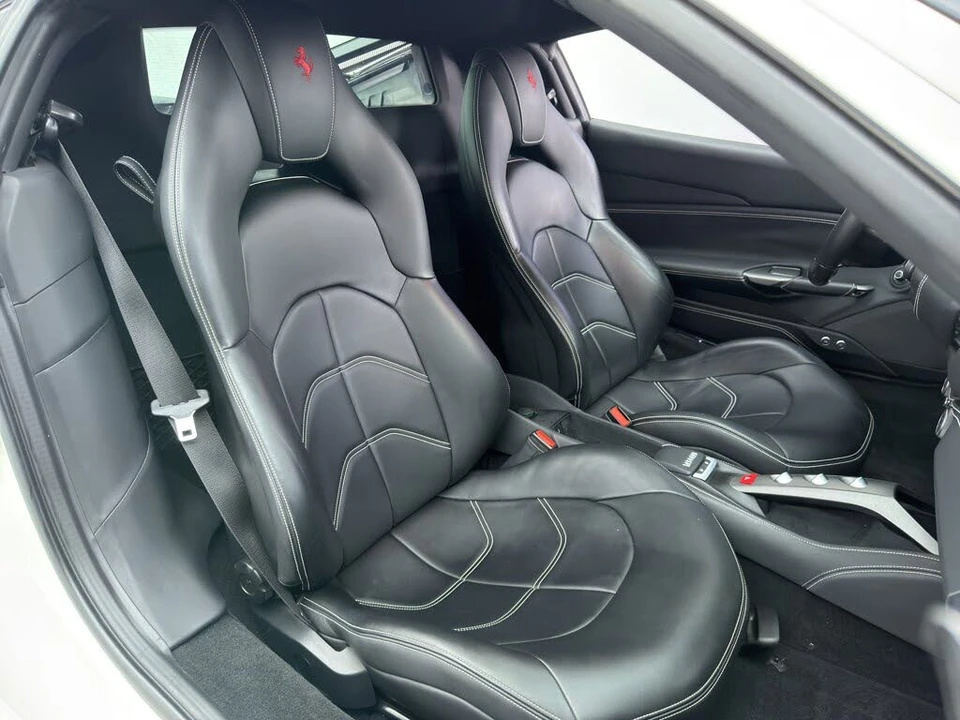 2019 Ferrari 488 GTB - Image 29 of 31