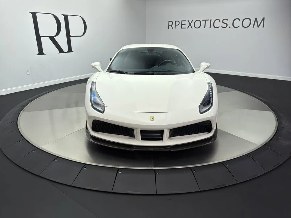 2019 Ferrari 488 GTB - Image 2 of 31