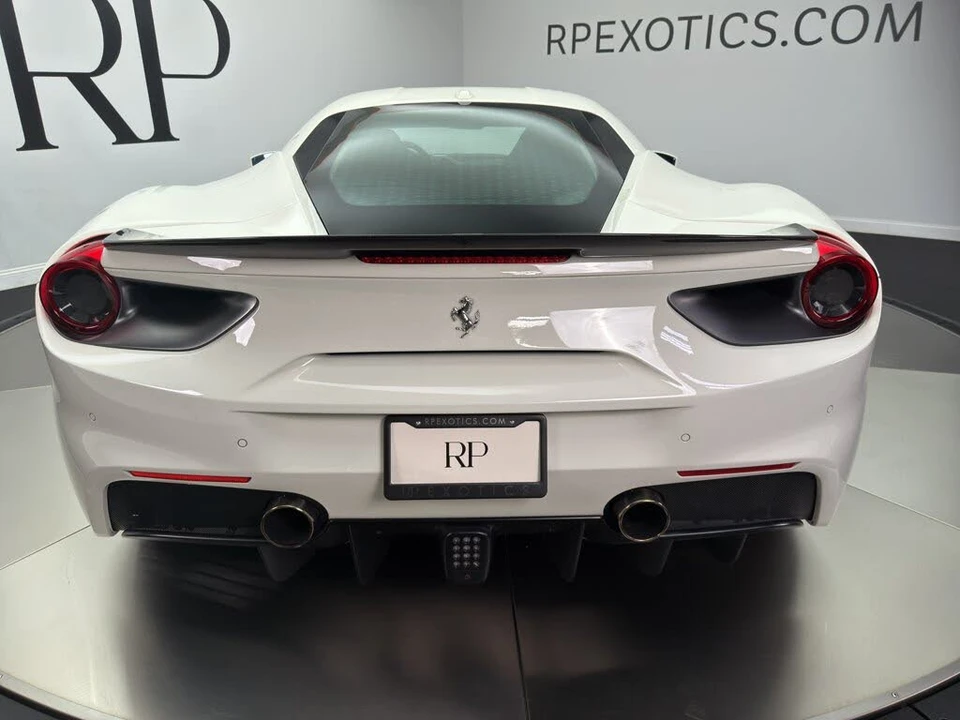 2019 Ferrari 488 GTB - Image 20 of 31