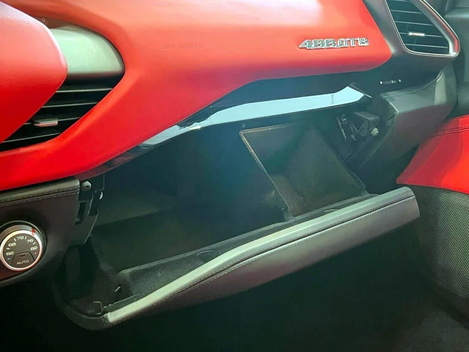 2019 Ferrari 488 GTB - Image 25 of 31