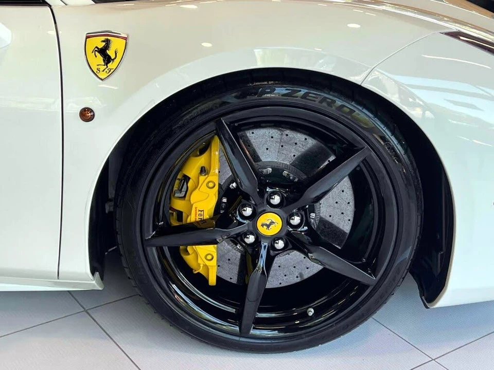2019 Ferrari 488 GTB - Image 15 of 31