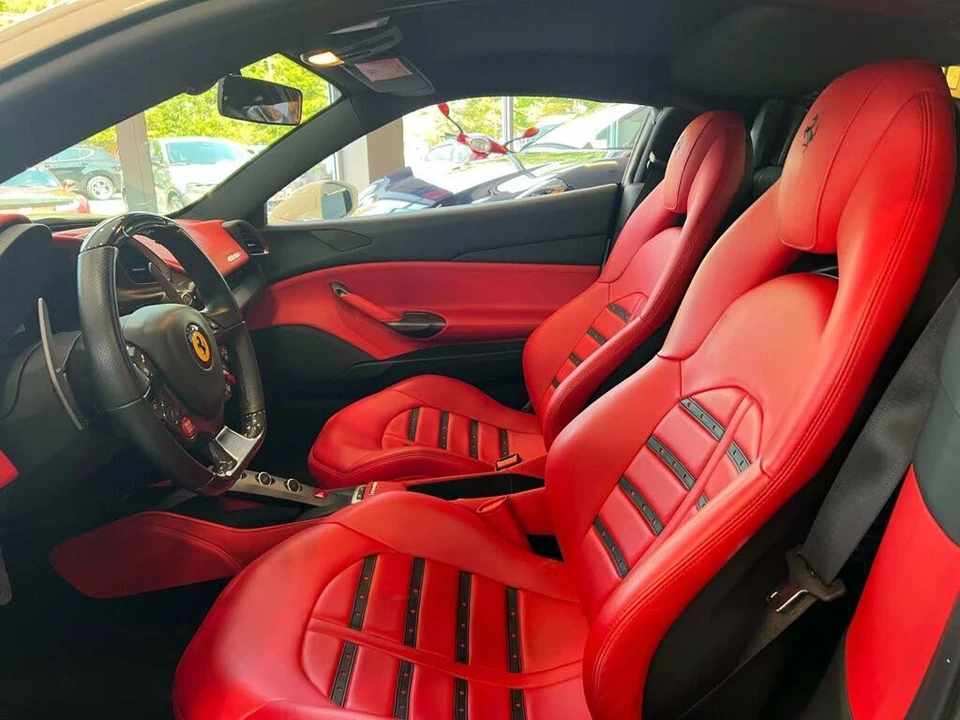 2019 Ferrari 488 GTB - Image 16 of 31