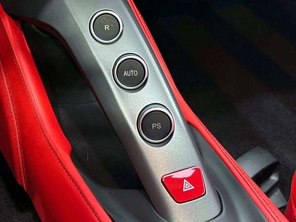 2019 Ferrari 488 GTB - Image 24 of 31