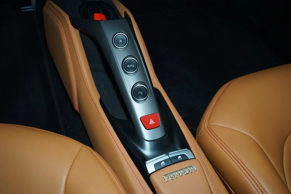 2019 Ferrari 488 GTB - Image 16 of 27