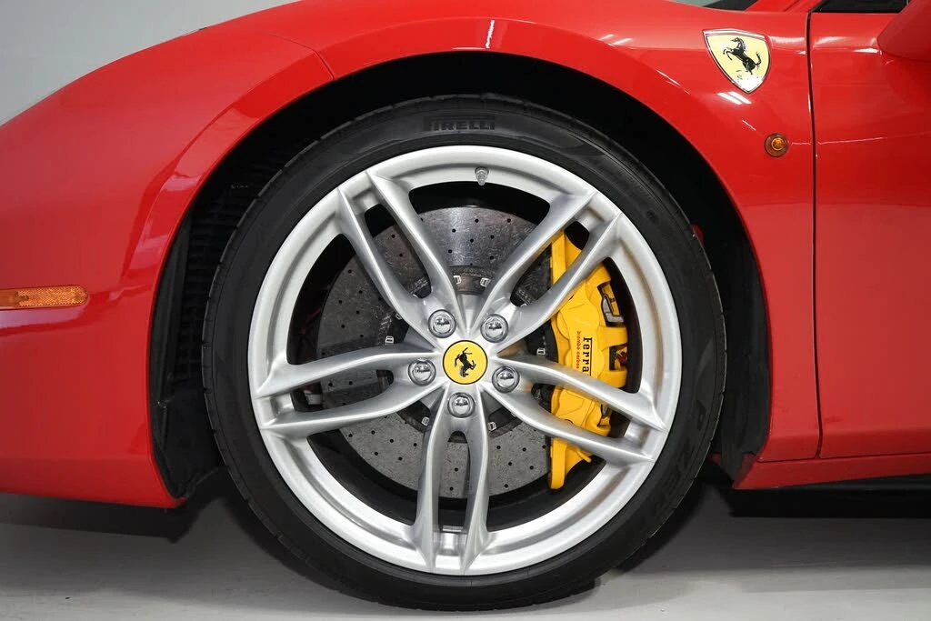 2019 Ferrari 488 GTB - Image 25 of 27
