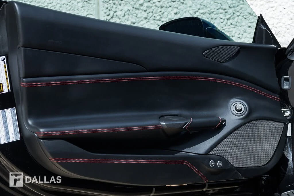 2019 Ferrari 488 GTB - Image 19 of 31