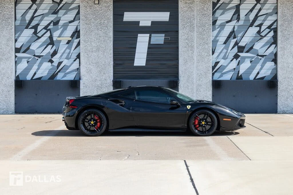 2019 Ferrari 488 GTB - Image 17 of 31