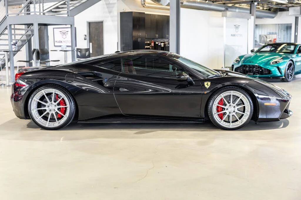 2019 Ferrari 488 GTB - Image 7 of 31