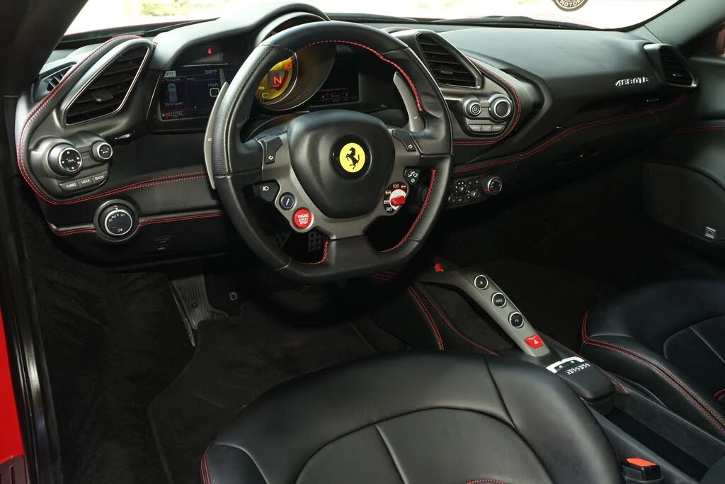 2019 Ferrari 488 GTB - Image 10 of 31