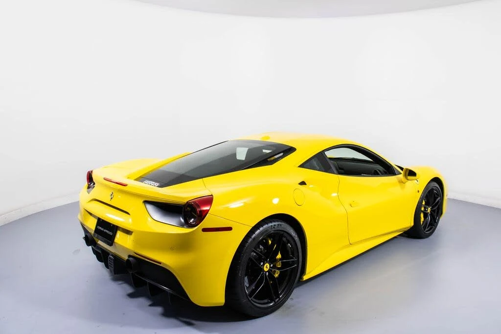 2019 Ferrari 488 GTB - Image 2 of 31