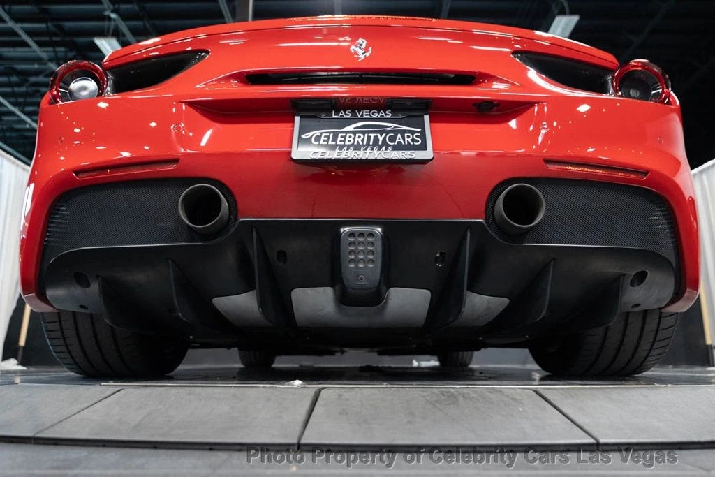 2019 Ferrari 488 GTB - Image 7 of 12