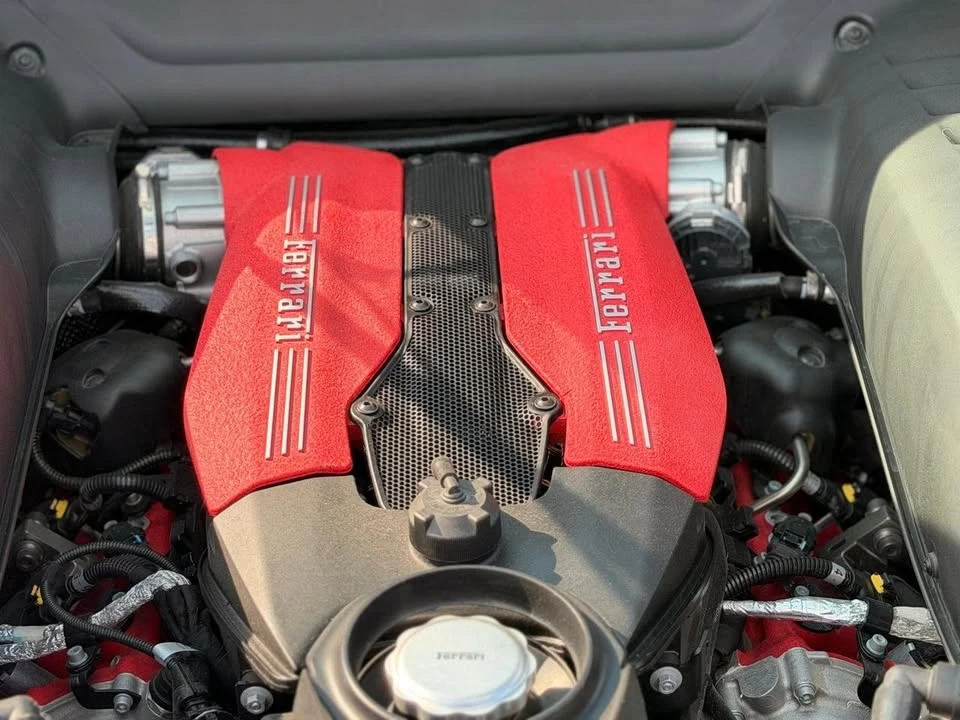 2019 Ferrari 488 GTB - Image 14 of 15