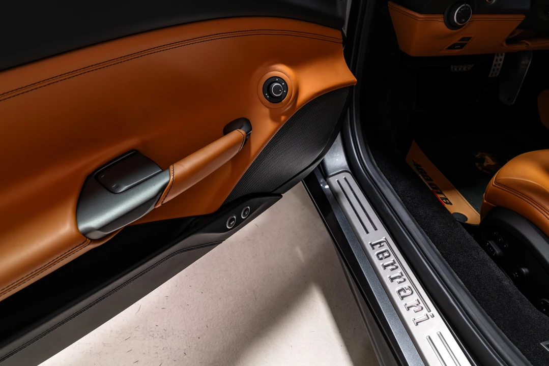 2019 Ferrari 488 GTB - Image 22 of 31