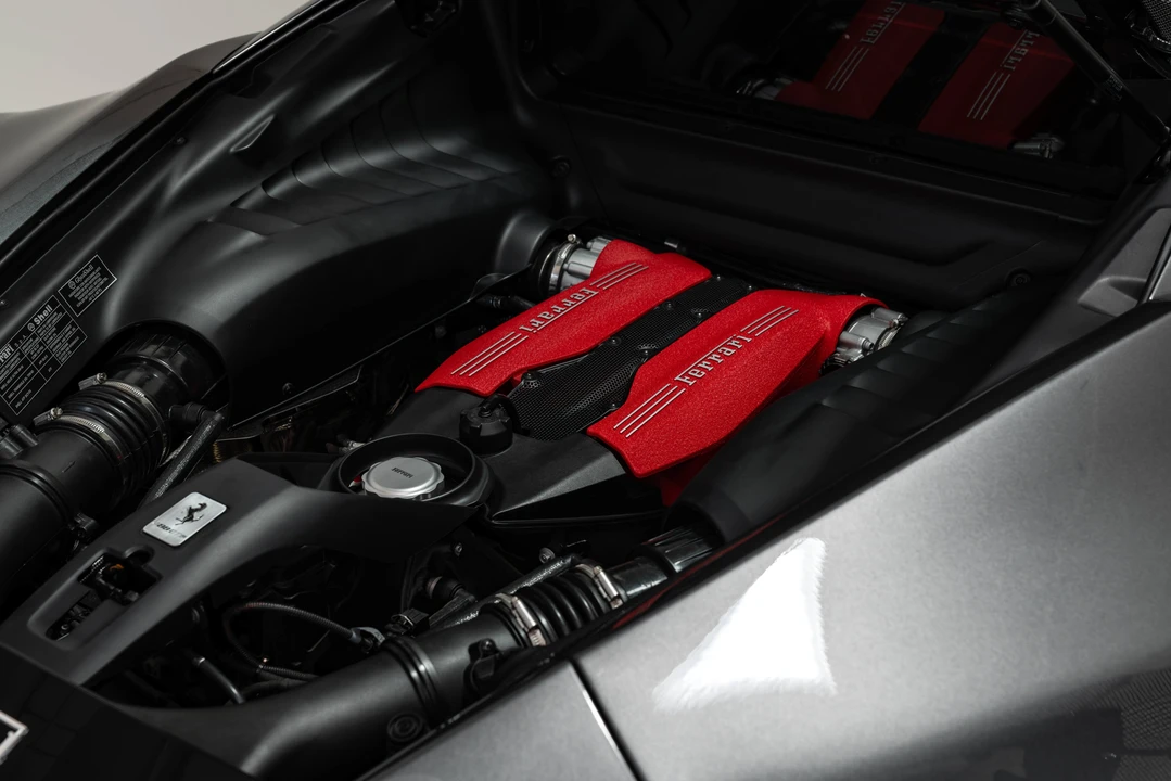 2019 Ferrari 488 GTB - Image 26 of 31