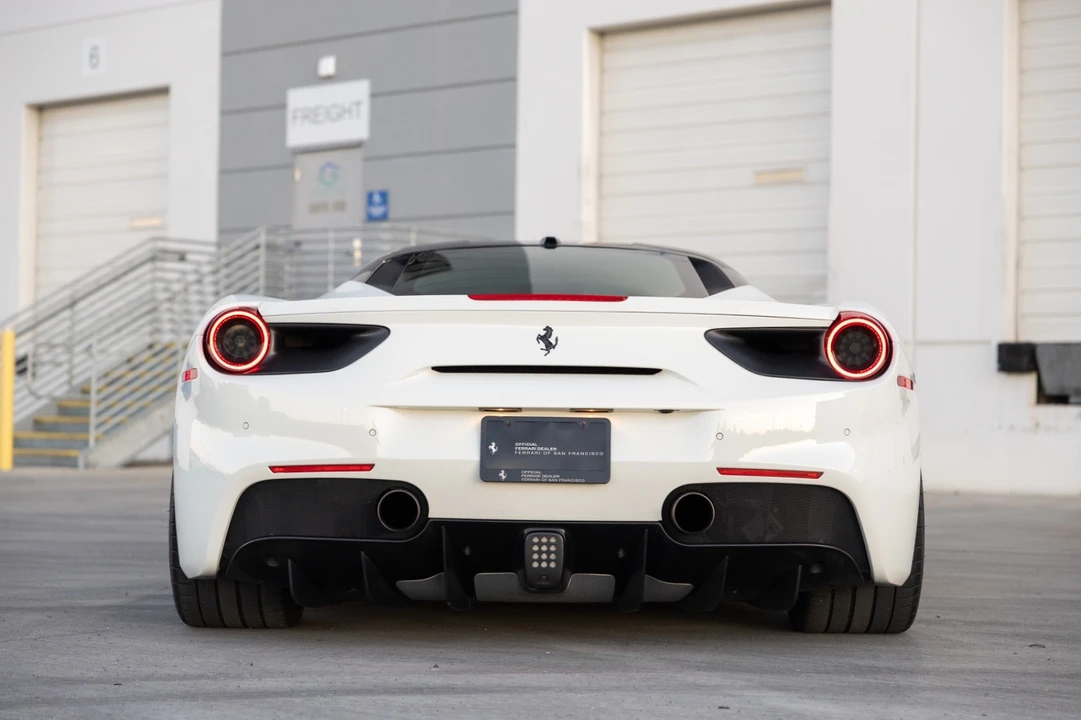2019 Ferrari 488 GTB - Image 13 of 21