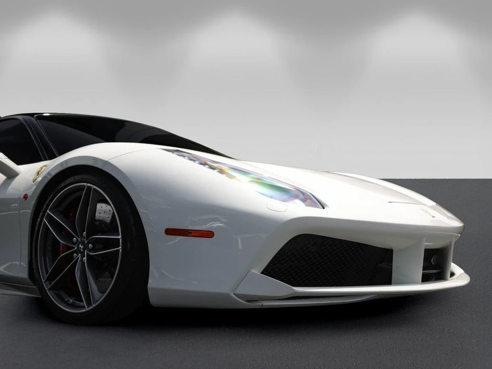 2019 Ferrari 488 GTB - Image 9 of 31