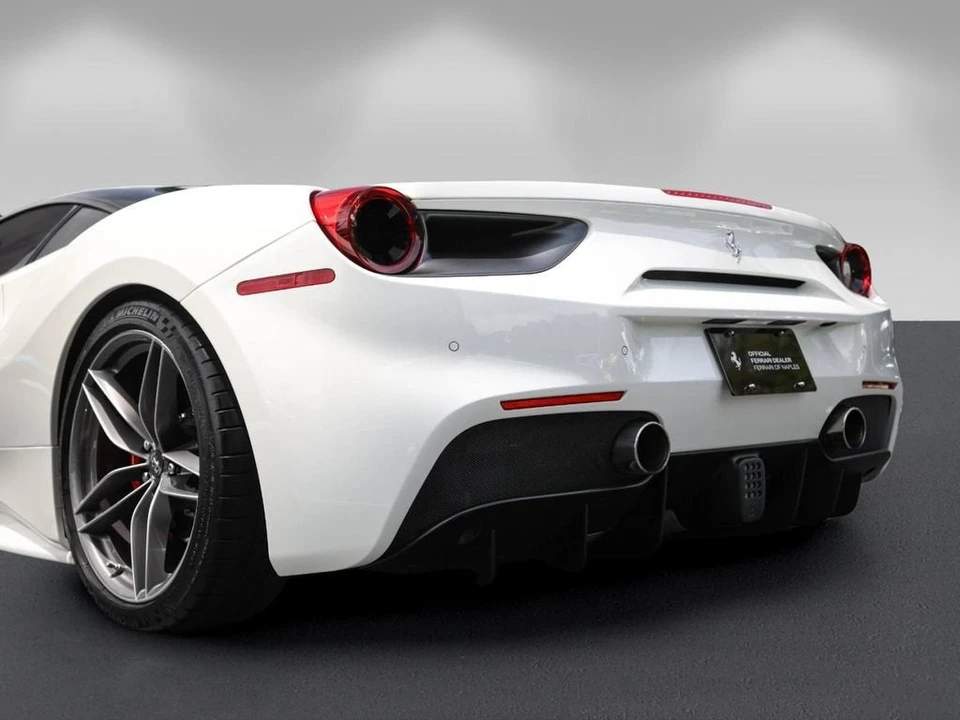 2019 Ferrari 488 GTB - Image 16 of 31