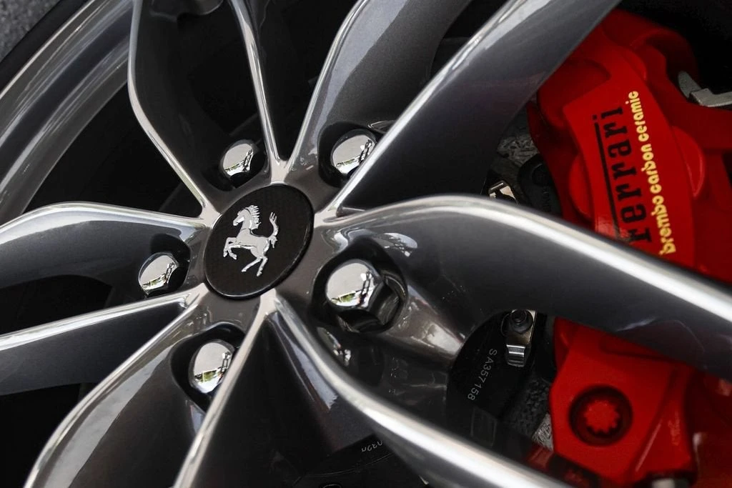 2019 Ferrari 488 GTB - Image 13 of 31