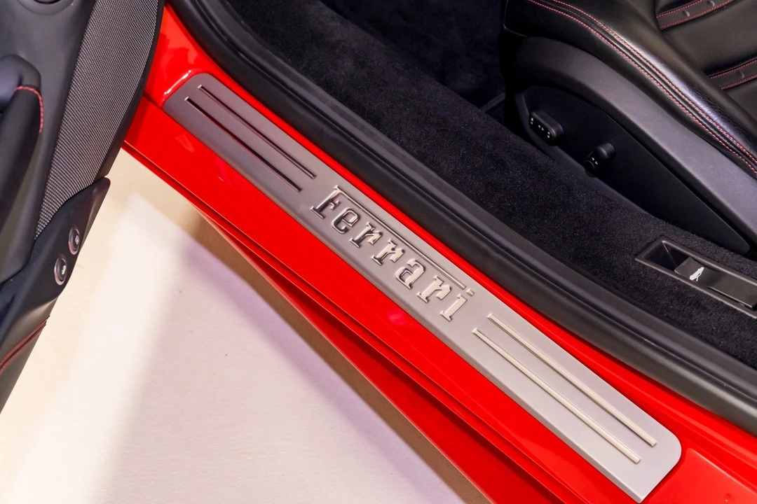 2019 Ferrari 488 GTB - Image 25 of 31