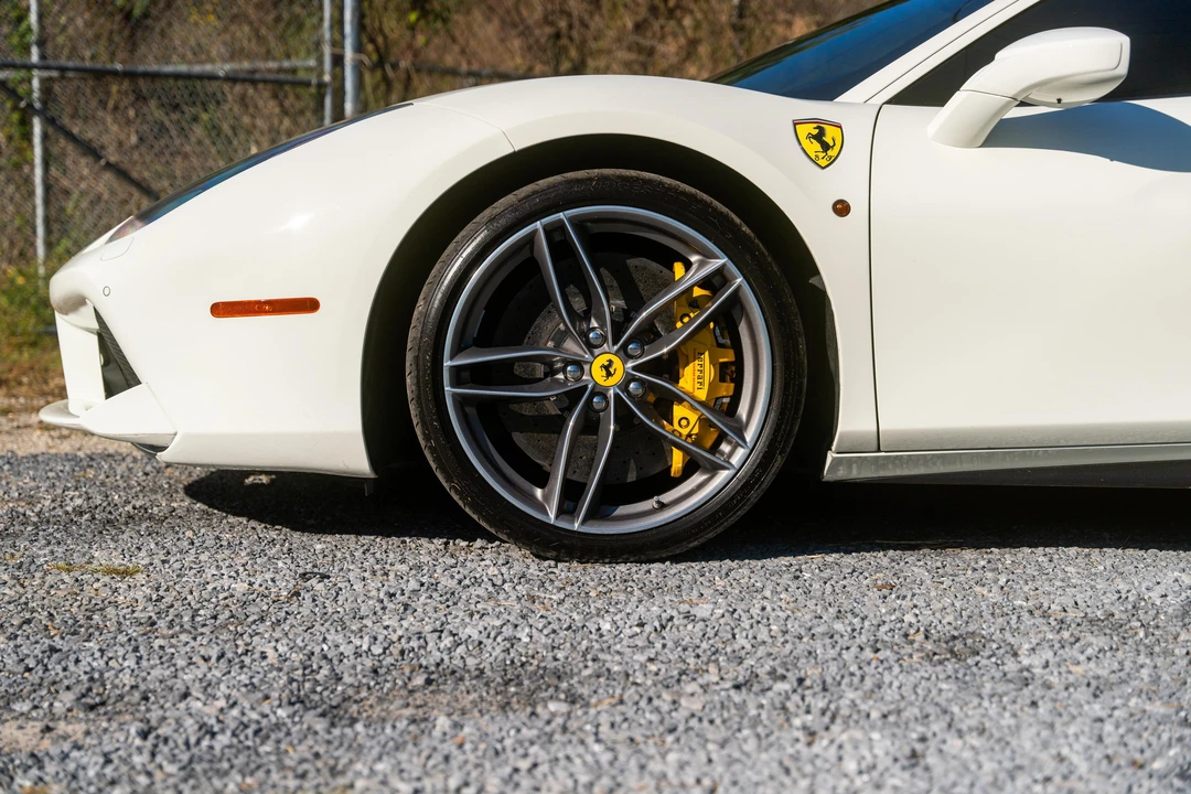 2019 Ferrari 488 GTB - Image 19 of 31