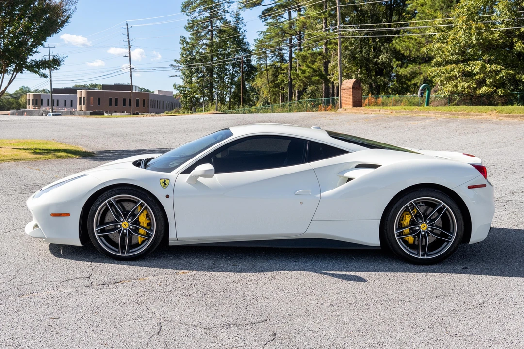 2019 Ferrari 488 GTB - Image 10 of 31