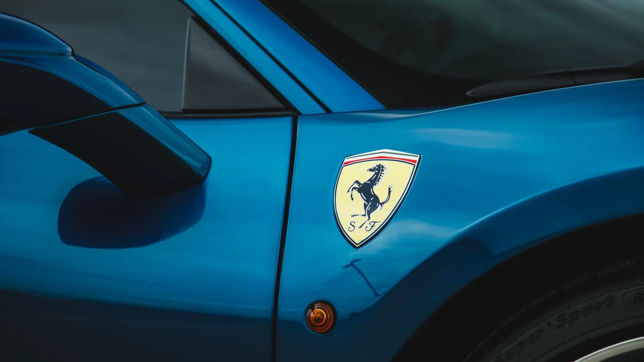 2019 Ferrari 488 GTB - Image 26 of 31