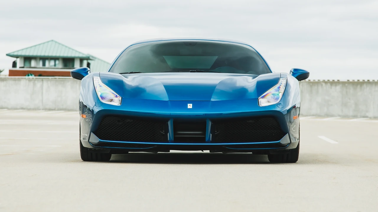 2019 Ferrari 488 GTB - Image 2 of 31