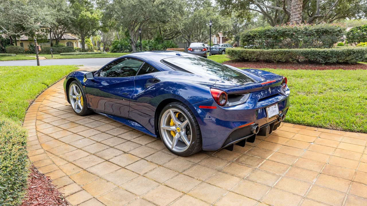 2019 Ferrari 488 GTB - Image 7 of 31