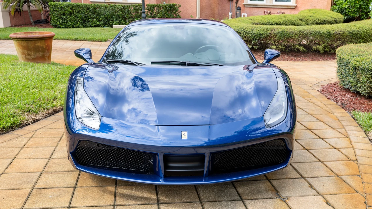 2019 Ferrari 488 GTB - Image 2 of 31