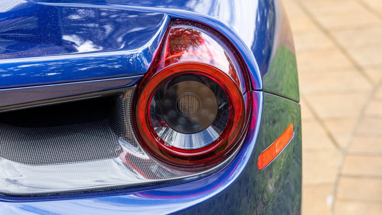 2019 Ferrari 488 GTB - Image 13 of 31