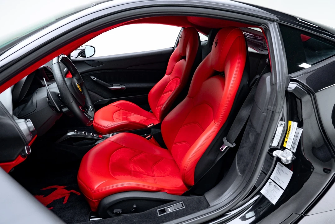 2019 Ferrari 488 GTB - Image 17 of 31