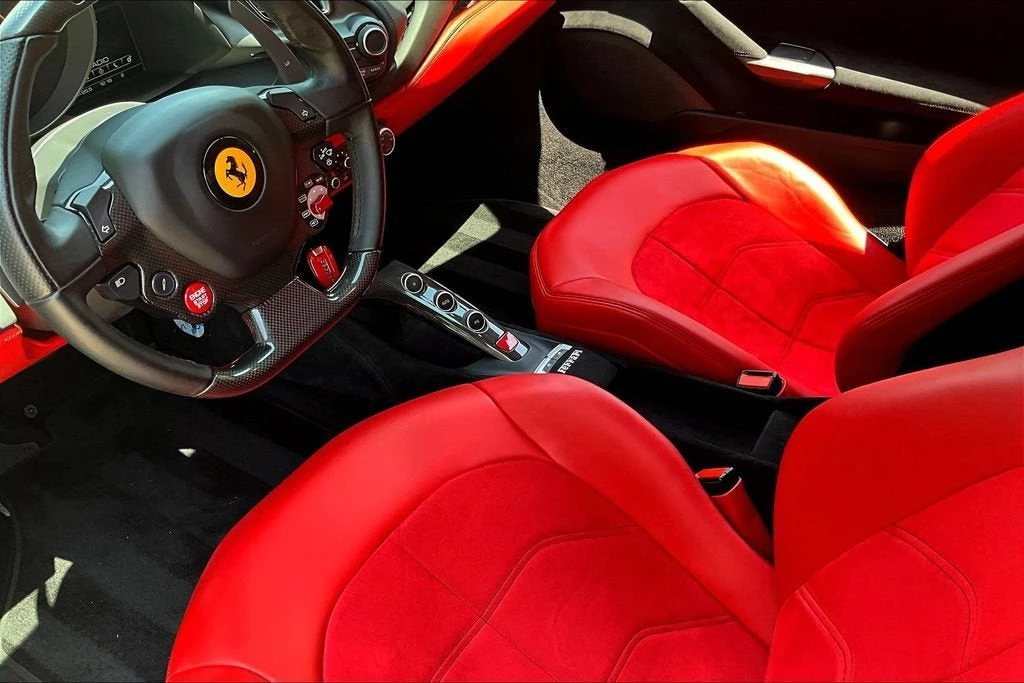 2019 Ferrari 488 GTB - Image 16 of 30