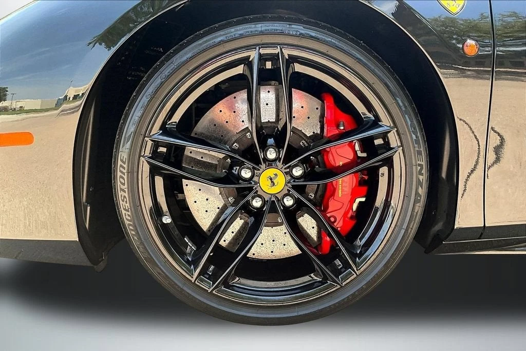 2019 Ferrari 488 GTB - Image 28 of 30
