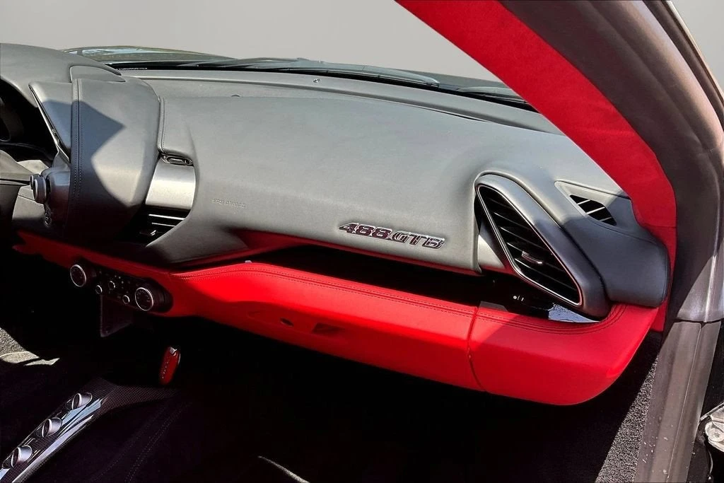 2019 Ferrari 488 GTB - Image 21 of 30