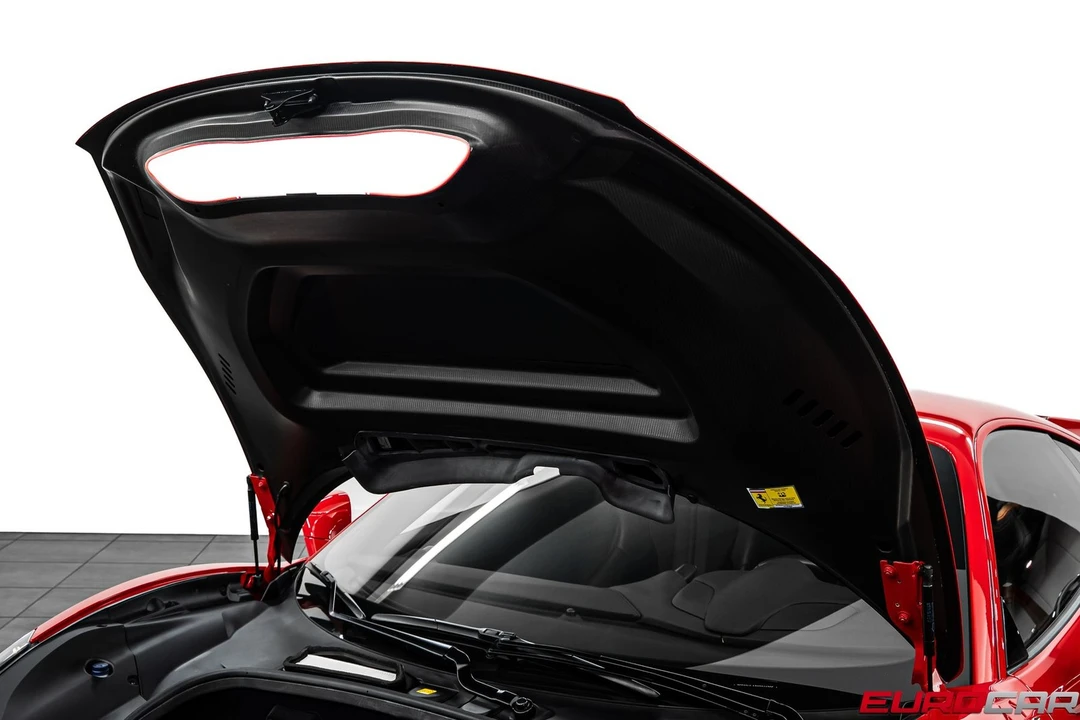 2019 Ferrari 488 GTB - Image 10 of 31